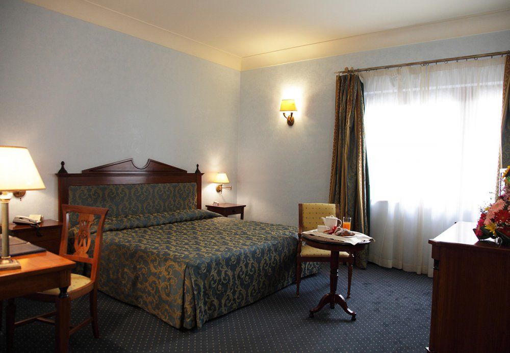 Hotel Federico II Central Palace Palermo Esterno foto