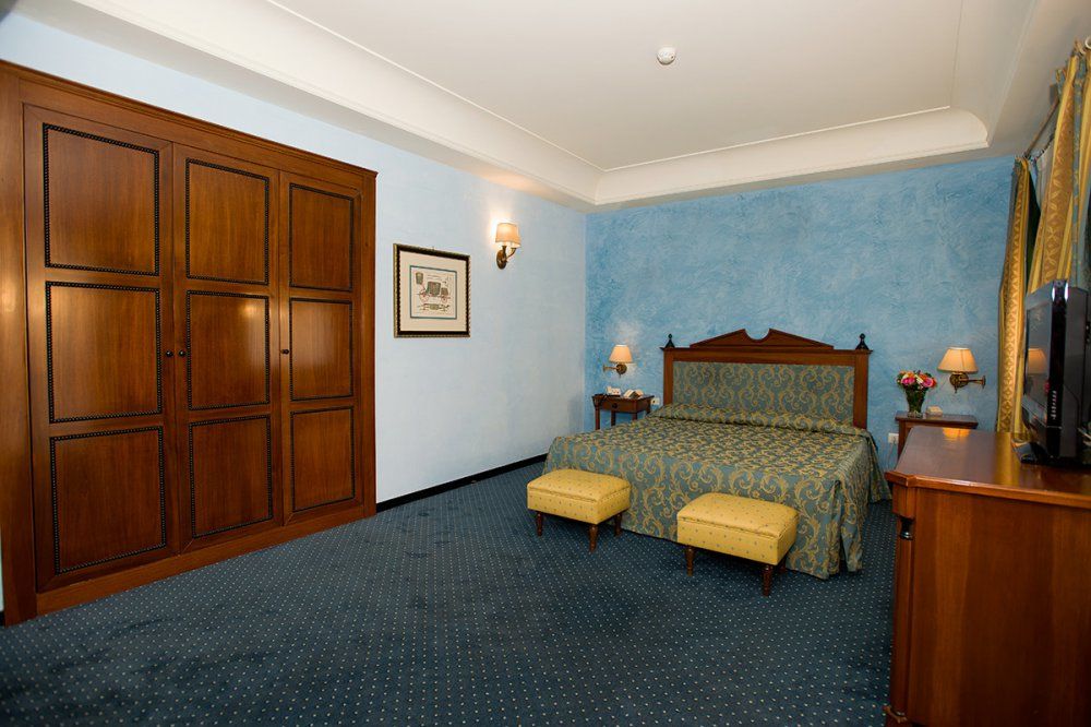 Hotel Federico II Central Palace Palermo Esterno foto